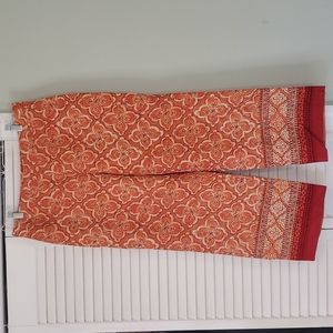 Harold's silk & linen wide legged cropped pants. Size 10.